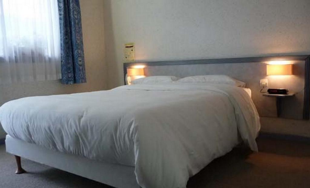 Hotel Le Chatelain Faulquemont ห้อง รูปภาพ